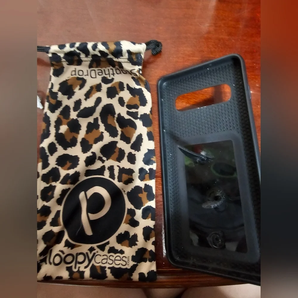 S10 Lepoard Loopy Case
